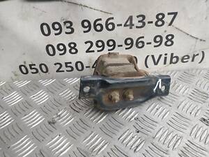 Подушка мотора левая 41022fa001 Subaru Forester 2003-2008