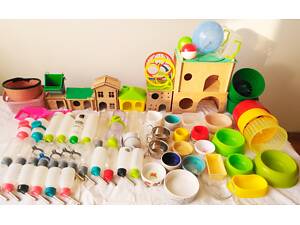 Поилки, кормушки, колеса, шары, домики, переноски, клетки, мячики и др. для хомяков, мышей, крыс, морских свинок, кролей