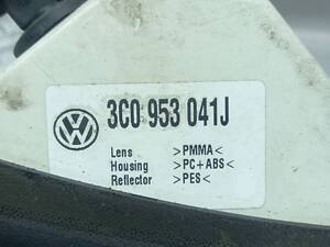 Показчик повороту в бампер жовтий VW Passat B6 05-10 3c0953041j