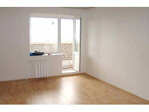 Поклейка шпалер Київ Малярні роботи