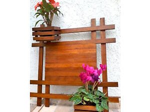 Полиця настінна для квітів 'Фейра' капучино