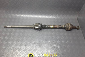 Полуось передняя правая 8200441361 на 2.2DCi Renault Laguna II 2000-2007 год