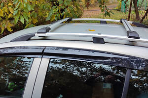 Поперечный багажник на обычные рейлинги под ключ (2 шт) Черный для Opel Astra H 2004-2013 гг
