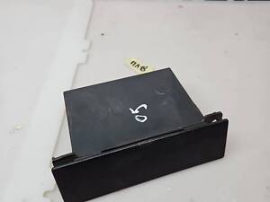 Попельница центральная для ВАЗ 2105 /ПЛ18/