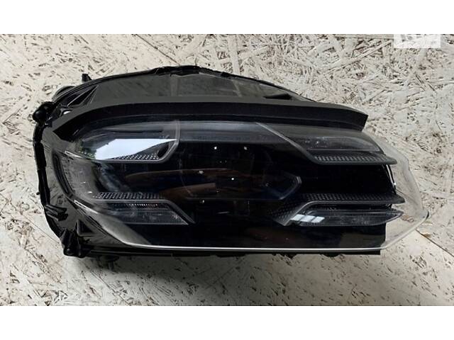 PORSCHE TAYCAN 9J1 9J MATRIX LAMP ПРАВА ПЕРЕДНЯ