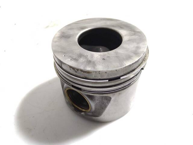 03G107065J Поршень 2.0TDI 16V BWV AZV BKD VW Passat B6 05-10, VW Golf V 03-09, Skoda Octavia A5 04-13 (03G107065J) - Фото 1