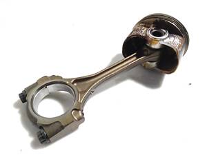 1310121110 Поршень комплект Toyota Prius 03-09 (1310121110)