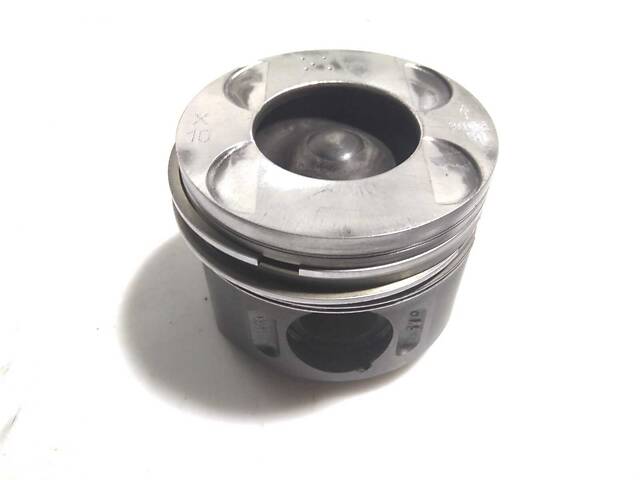 A6110301017 Поршень STD 2.2CDI 16V OM646.961, 2.7CDI 20V OM647.961 Mercedes-Benz C-Class W203 00-07, Mercedes-Benz E-Cla - Фото 1