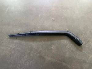 Строитель держатель дворника задний Daihatsu Sirion 05-11р.