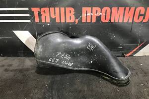 Воздуховод салонного фильтра (колено) правое BMW E39 64318379621 4571