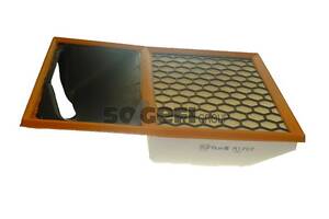 Повітряний фільтр двигуна Iveco Daily