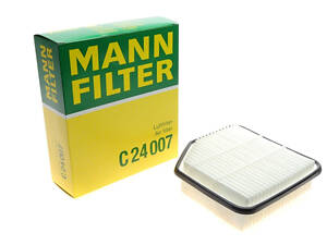 Повітряний фільтр MANN C24007 Toyota Rav-4; Lexus IS J1322096, 1780126010, 17801YZZAA