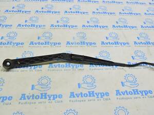 Повідець двірника лівий Lexus GS300 GS350 GS430 GS450h 06-11 8522130620