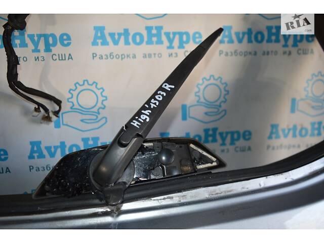 Поводок дворника зад Toyota Highlander 14-8,5241E+65