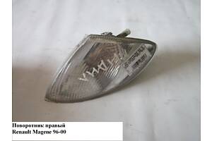 Поворотник правый RENAULT MEGANE 95-03 (РЕНО МЕГАН) (7701040713, 7700831467)