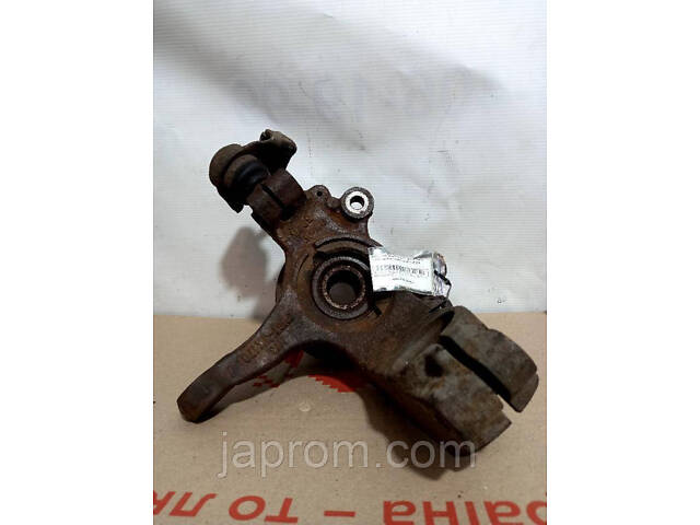 Поворотний кулак передній правий Mazda 3 I BK 2003-2009р.в