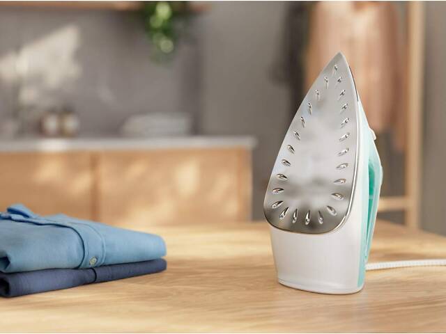 Праска Electrolux , 2200Вт, 250мл, паровий удар 90гр, нерж. сталь, зелено-білий (E5SI2-2AM) - Фото 6