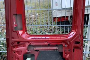 Права зсувна двері для Volkswagen Caddy 3, красні оригінальні VAG