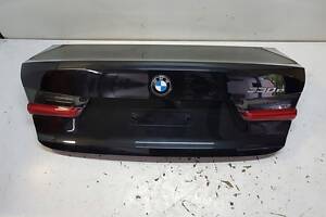 BMW G20 330e кришка багажника чорні 475