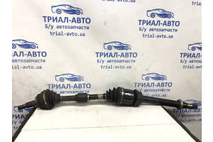 Привод передній правий мкп Toyota Avensis T25 2.2 DIESEL 2ADFTV 2003 (б/у)