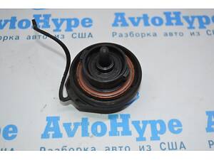 Пробка заливной горловины бензобака VW Passat b7 USA 561-809-857-F-GRU