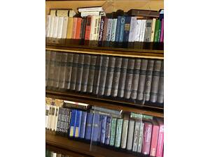 Продається медична енциклопедія.