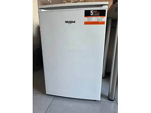 Продається морозильна камера Whirlpool W55 ZM111W.