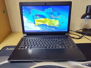 Продається ноутбук DakTech PlaidBook A35YA (i3-3120M/8GB/250GB/ Win10)