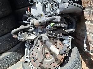 Продам двигун peugeot 2008