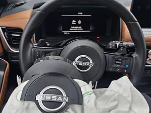 Продам подушку безопасности водителя Nissan Rogue Platinum 2024 кузов Т-33