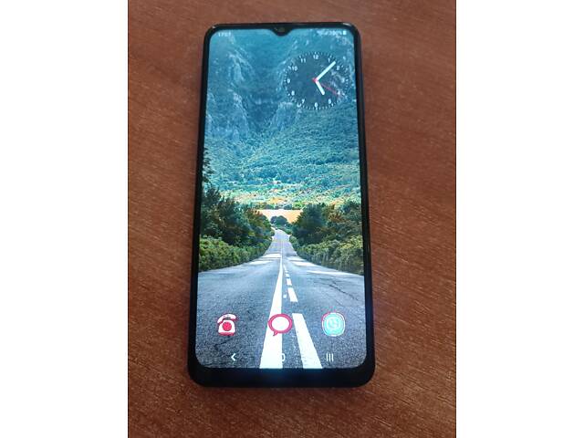 Продам смартфон Samsung Galaxy A12 64 ГБ / 4 ГБ