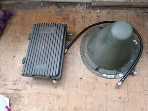 Продам вживану автомобільну РЕБ 400мГц. з антеною.