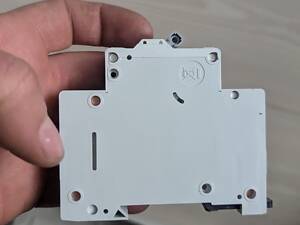 Продаю автоматичний вимикач EATON PL6-C16/1, 16А