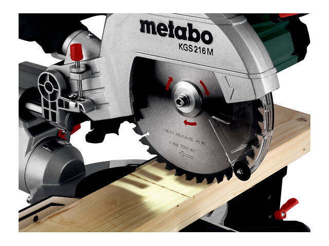 Професійна торцювальна пила з протяжкою Metabo KGS 216 M New: 1500 Вт, глибина різу 70мм, диск 216 x 30 мм, - Фото 2