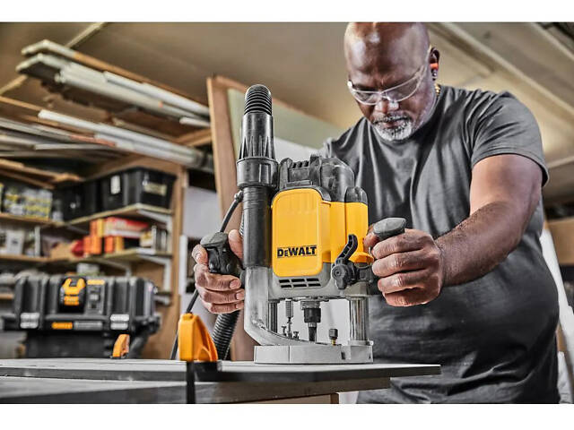 Профессиональный фрезер сетевой DeWALT DWE625KT : 2300Вт, цанга 8-12 (DWE625KT) - Фото 7