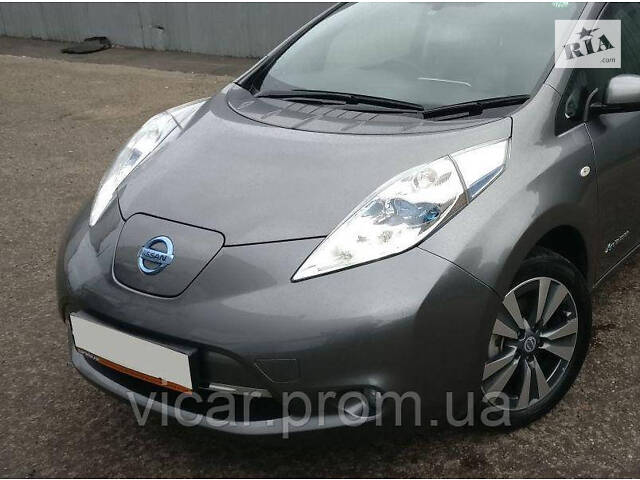 Протитуманні фари Nissan Leaf (2012-1018)