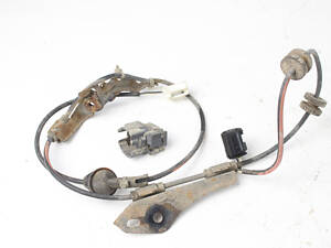 Провод датчика ABS задний левый Toyota Prius (ZVW35) 2009-2015 8951647080
