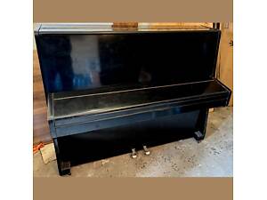 Пианино в рабочем состоянии. Самовывоз! Киев_Дорогожичи