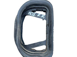 Пыльник ограничителя задней правой дверцы Renault Megane 3 (2009-2015)