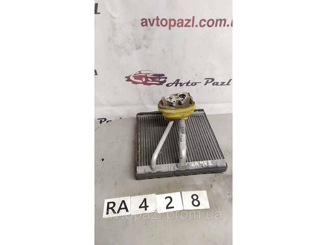 RA0428 6Q0820103F Випарник кондиціонера испаритель VAG Rapid 12- 32/02/03/