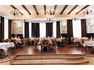 Потрібні офіціанти