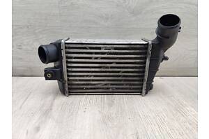 Радіатор інтеркулера 1.9 JTD Alfa Romeo 147 (2000-2010) 517159990