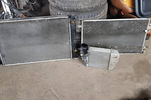 Радиатор интеркулера на Audi A6 С6
