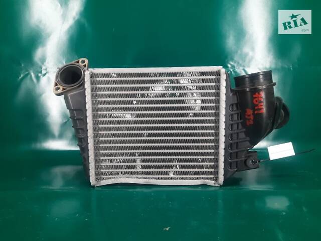 Радиатор интеркулера SUBARU IMPREZA WRX 10-14 GH 21821AA031