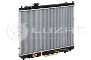 Радиатор охлаждения Carens 1.8/2.0 (99-) АКПП (LRc 081FB) Luzar