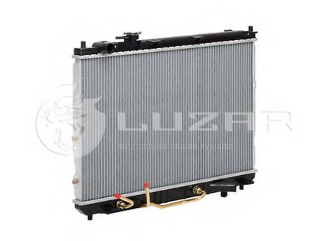 Радиатор охлаждения Carens 1.8/2.0 (99-) АКПП (LRc 081FB) Luzar