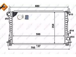 Радіатор охолодження двигуна на Focus