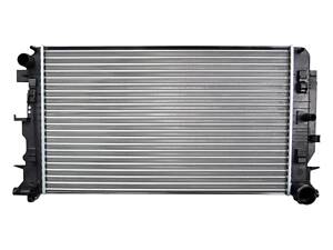 Радиатор охлаждения двигателя на Crafter, Sprinter