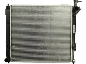 Радиатор охлаждения двигателя Hyundai Santa Fe 2005-2015 Nissens 67518