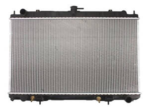 Радиатор охлаждения двигателя Infiniti i30 1997-2024 Nissens 68713